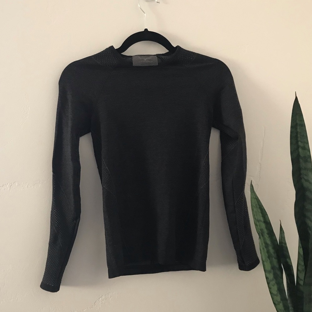 Athleta Workout Top